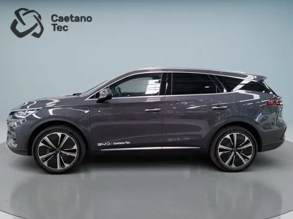 BYD TANG Flagship