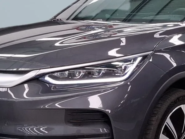 BYD TANG Flagship