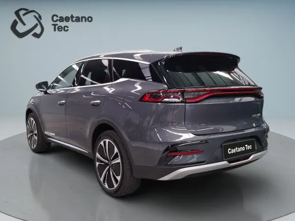 BYD TANG Flagship