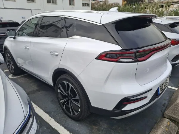 BYD TANG Flagship