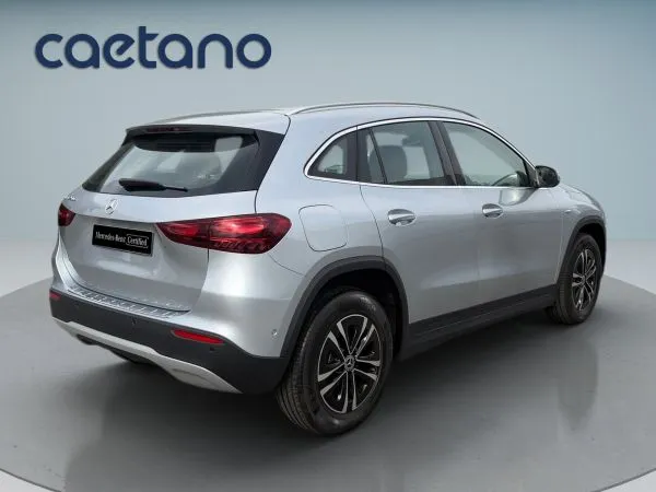 Mercedes-Benz GLA 250 e